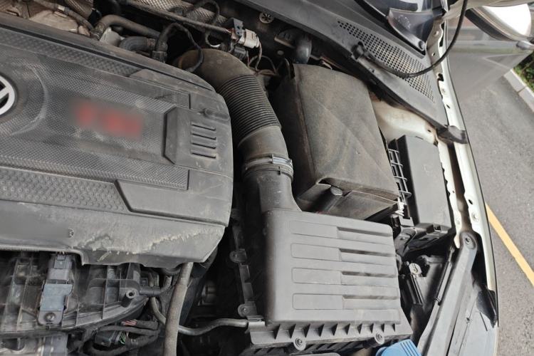 Used Volkswagen Golf GTI 2016 2.0 TSI GTI Engine Bay Left