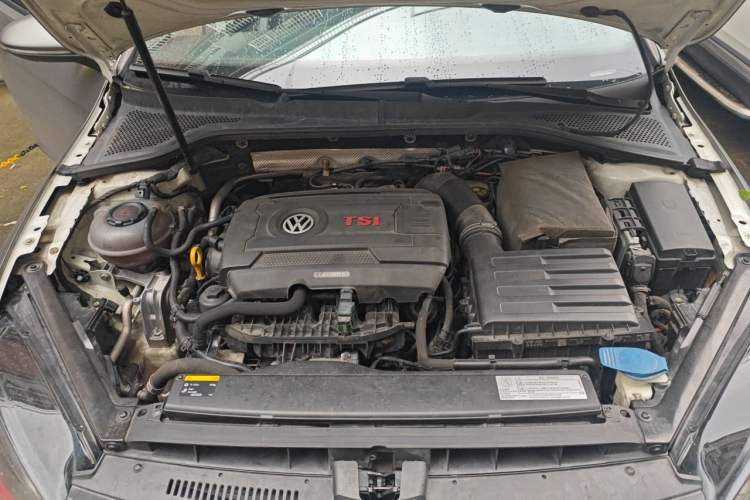 Used Volkswagen Golf GTI 2016 2.0 TSI GTI Engine Bay