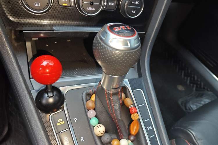 Used Volkswagen Golf GTI 2016 2.0 TSI GTI Gear Lever