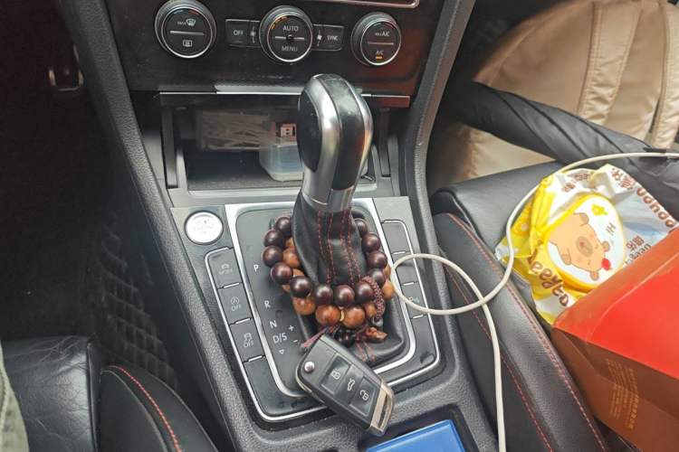 Used Volkswagen Golf GTI 2016 2.0 TSI GTI Gear Lever