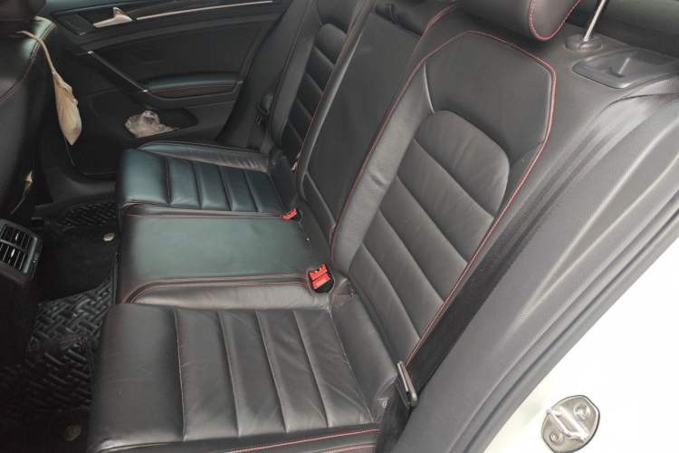 Used Volkswagen Golf GTI 2016 2.0 TSI GTI Left Rear Seat