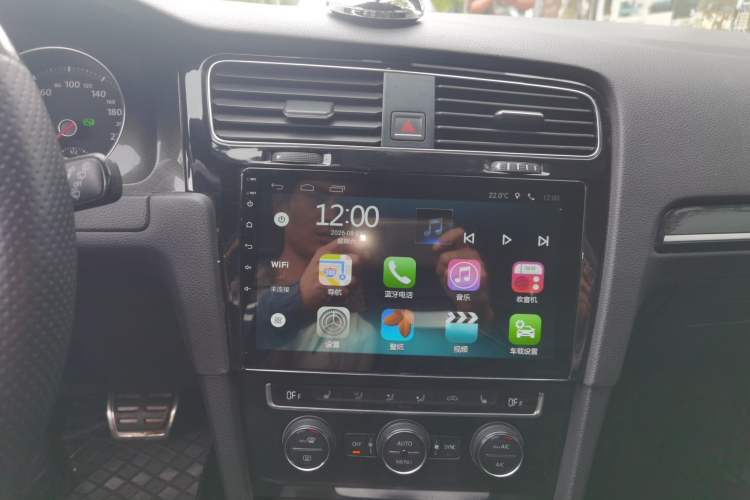 Used Volkswagen Golf GTI 2016 2.0 TSI GTI Audio And AC Panel