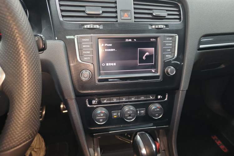 Used Volkswagen Golf GTI 2016 2.0 TSI GTI Audio And AC Panel