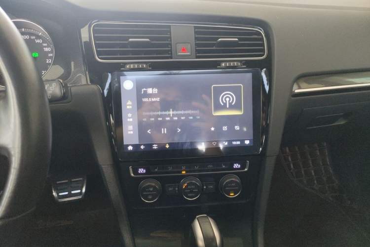 Used Volkswagen Golf GTI 2016 2.0 TSI GTI Audio And AC Panel