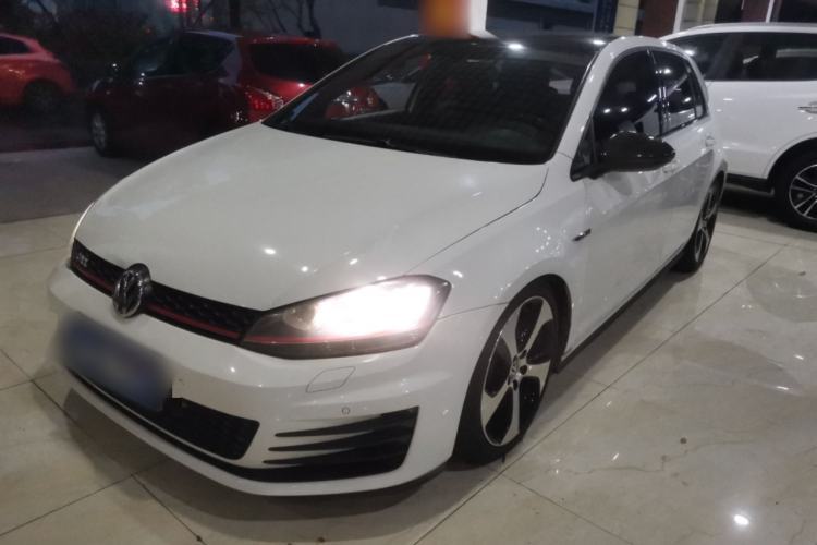 Used Volkswagen Golf GTI 2016 2.0 TSI GTI Guazi used car, China used car export, Used car for sale, Used  cars, Cheapest cars for sale