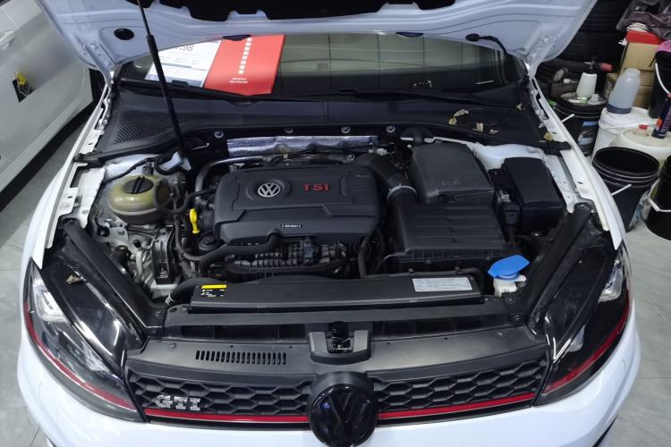 Used Volkswagen Golf GTI 2016 2.0 TSI GTI Engine Bay