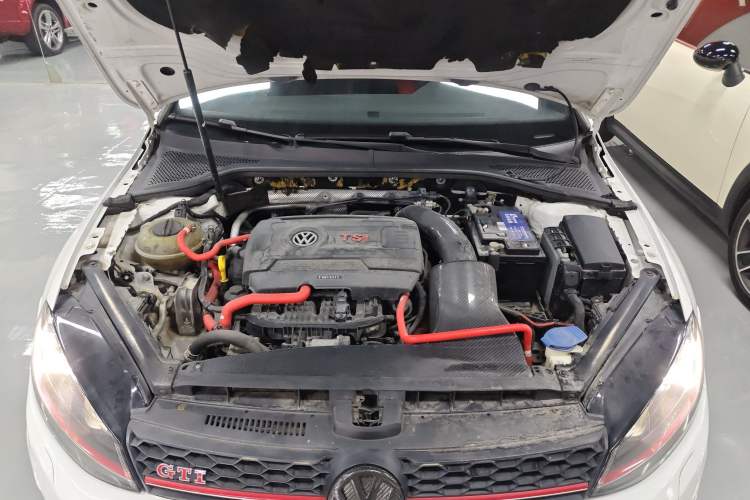Used Volkswagen Golf GTI 2016 2.0 TSI GTI Engine Bay