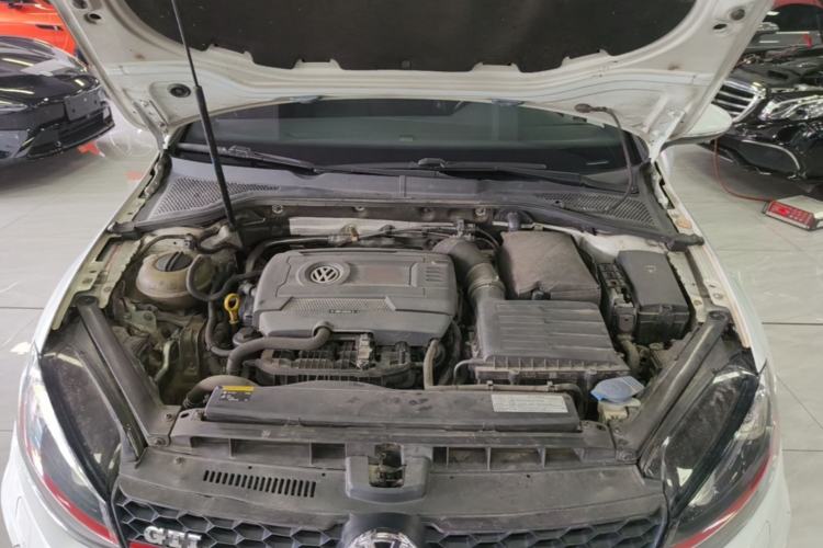 Used Volkswagen Golf GTI 2016 2.0 TSI GTI Engine Bay