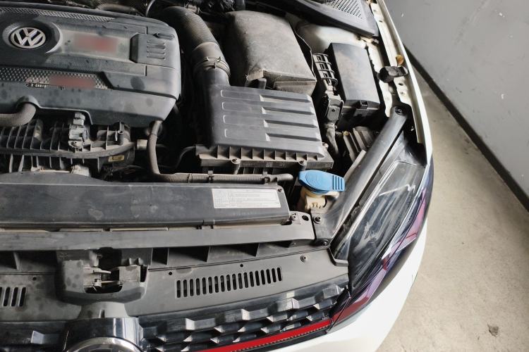 Used Volkswagen Golf GTI 2016 2.0 TSI GTI Engine Bay Left