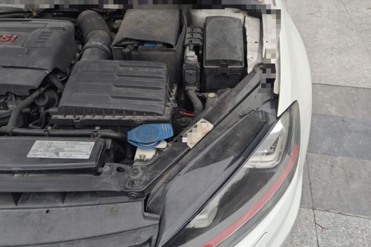 Used Volkswagen Golf GTI 2016 2.0 TSI GTI Engine Bay Left