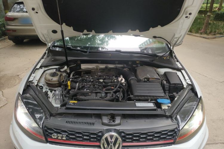 Used Volkswagen Golf GTI 2016 2.0 TSI GTI Engine Bay
