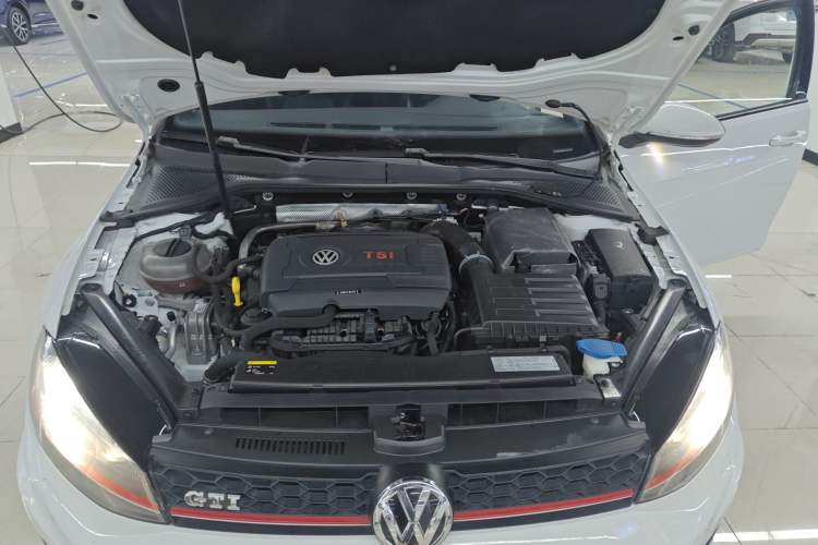 Used Volkswagen Golf GTI 2016 2.0 TSI GTI Engine Bay