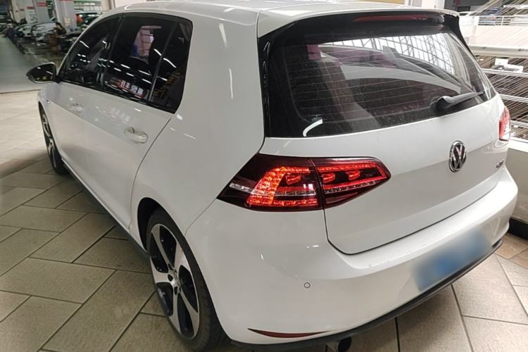 Used Volkswagen Golf GTI 2016 2.0 TSI GTI Exterior 2
