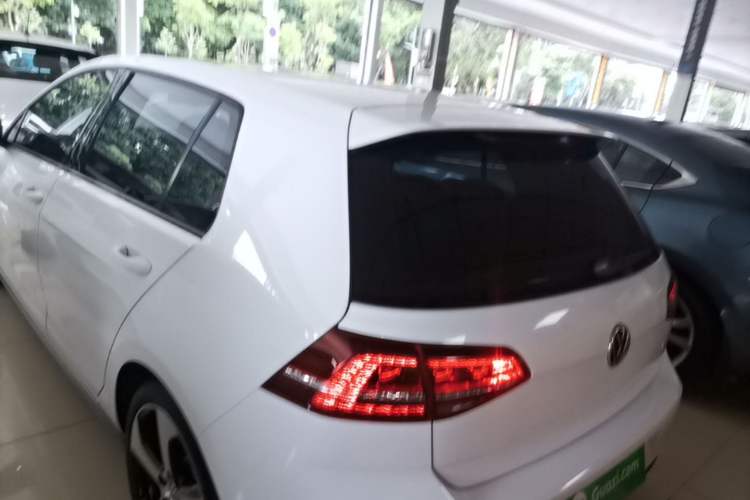 Used Volkswagen Golf GTI 2016 2.0 TSI GTI Exterior 2