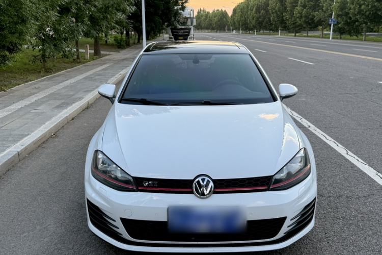 Used Volkswagen Golf GTI 2016 2.0 TSI GTI Exterior 3