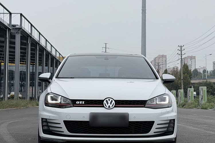 Used Volkswagen Golf GTI 2016 2.0 TSI GTI Exterior 3