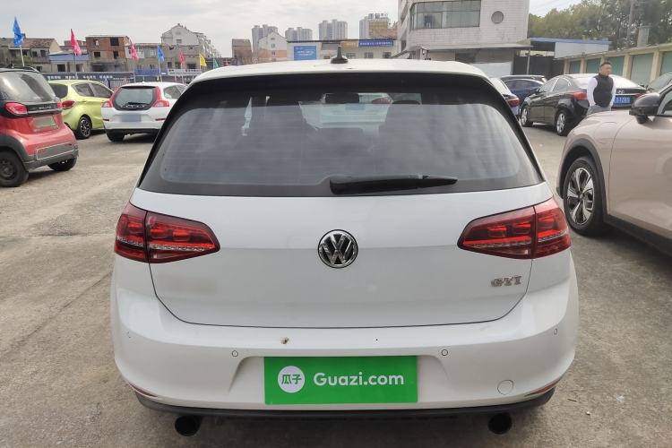 Used Volkswagen Golf GTI 2016 2.0 TSI GTI Exterior 4
