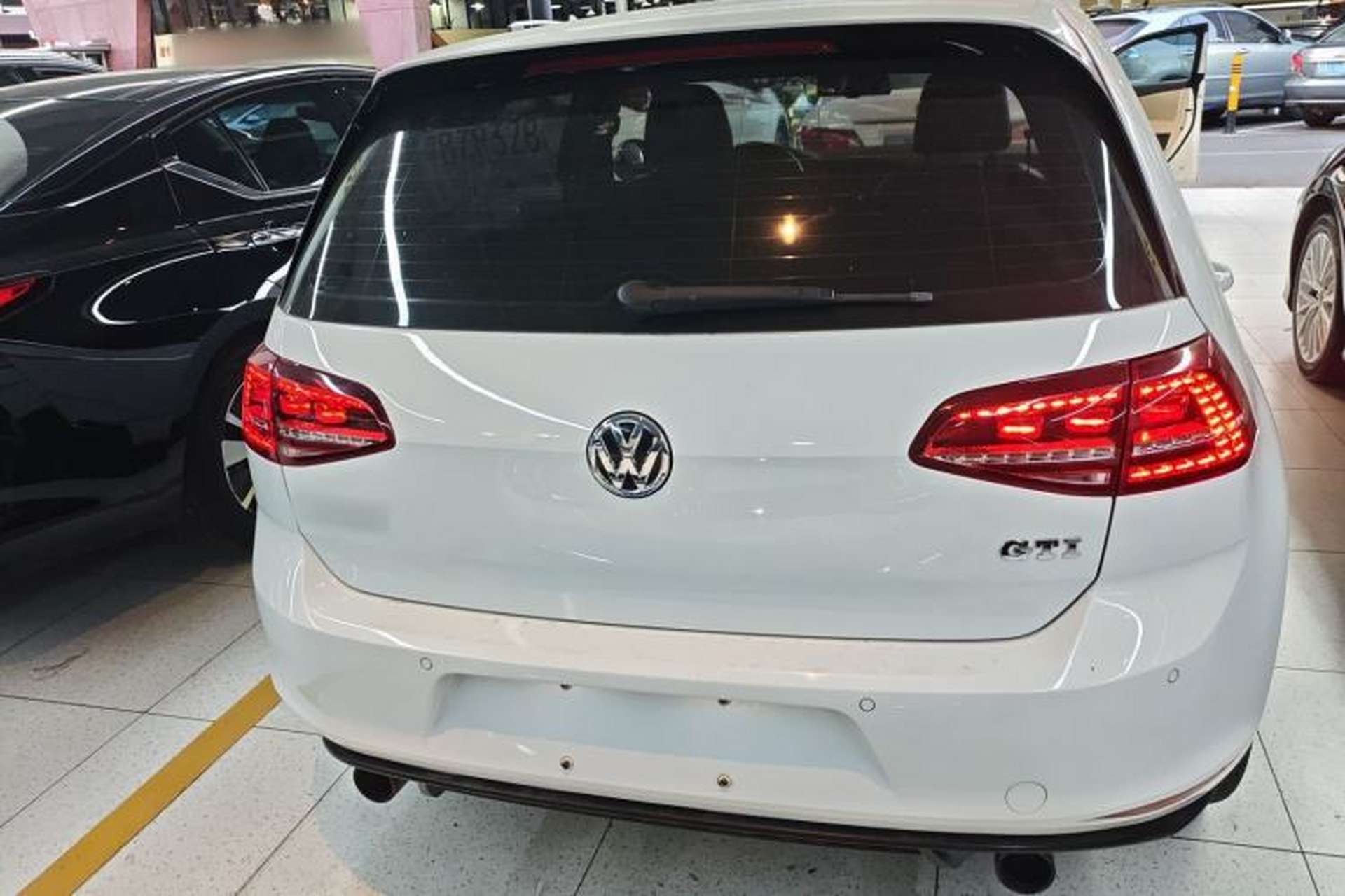 Used Volkswagen Golf GTI 2016 2.0 TSI GTI Exterior 4