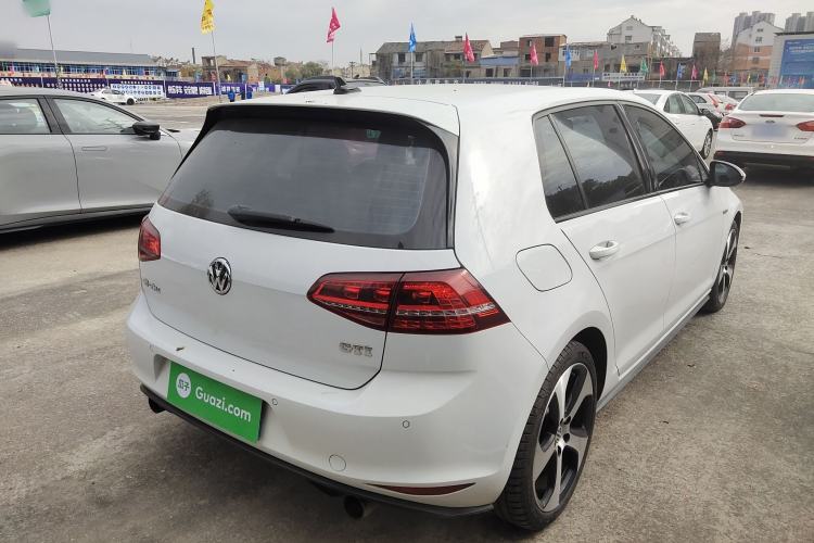 Used Volkswagen Golf GTI 2016 2.0 TSI GTI Exterior 5