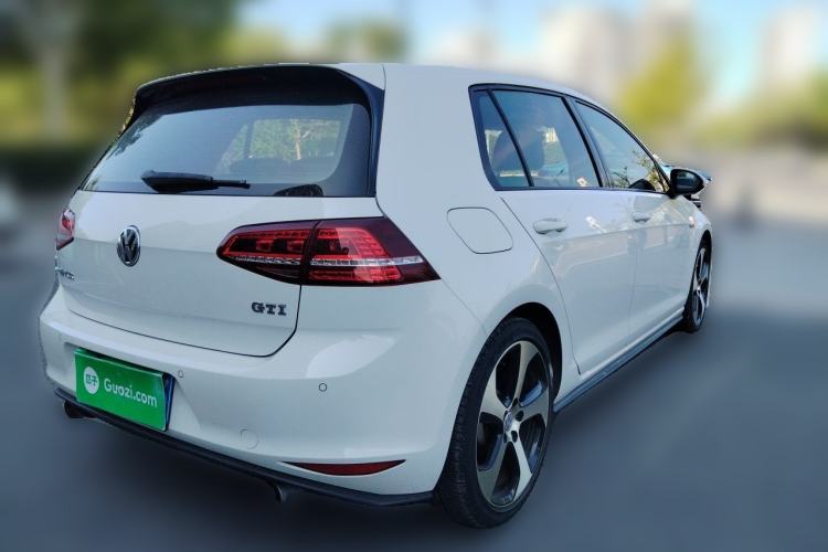 Used Volkswagen Golf GTI 2016 2.0 TSI GTI Exterior 5