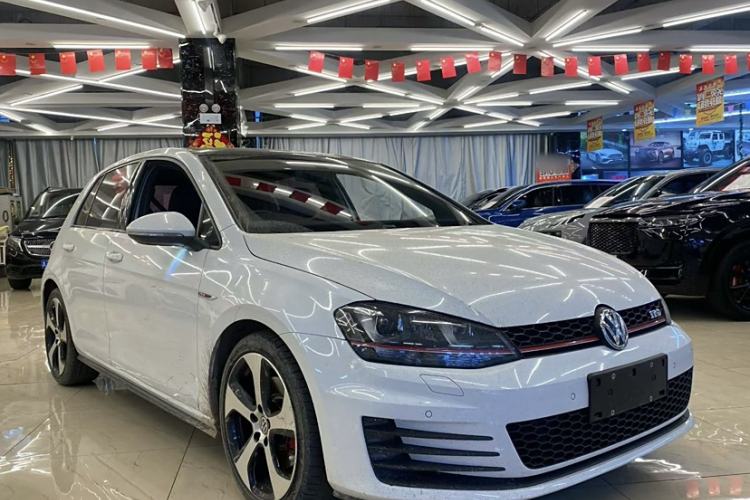 Used Volkswagen Golf GTI 2016 2.0 TSI GTI Exterior 5