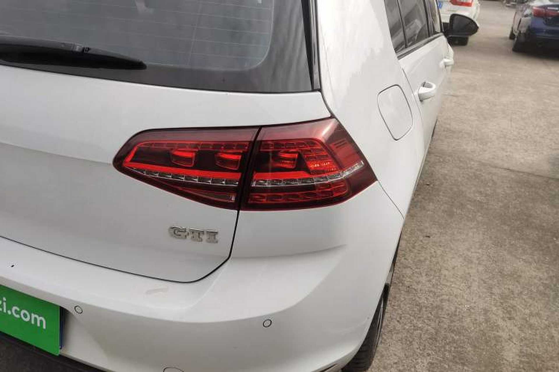 Used Volkswagen Golf GTI 2016 2.0 TSI GTI Exterior 6