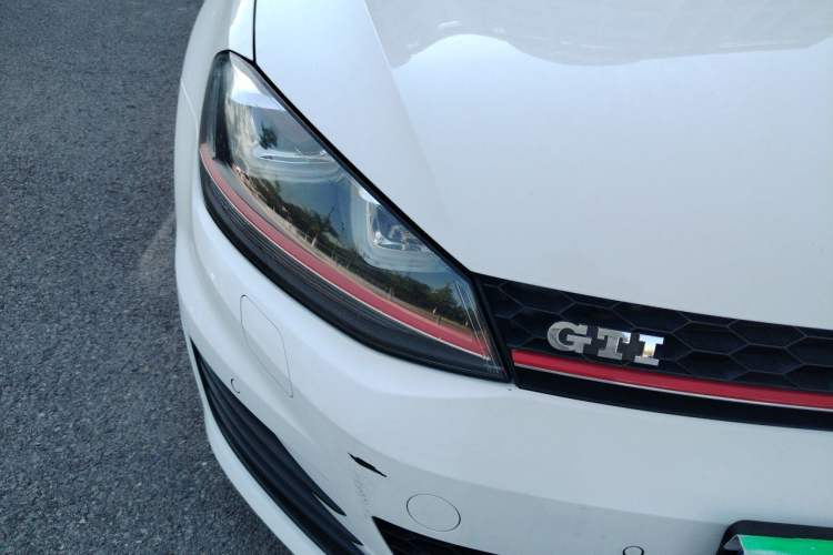 Used Volkswagen Golf GTI 2016 2.0 TSI GTI Exterior 6
