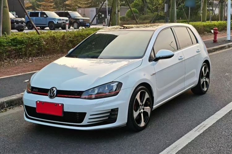 Used Volkswagen Golf GTI 2016 2.0 TSI GTI Guazi used car, China used car export, Used car for sale, Used  cars, Cheapest cars for sale