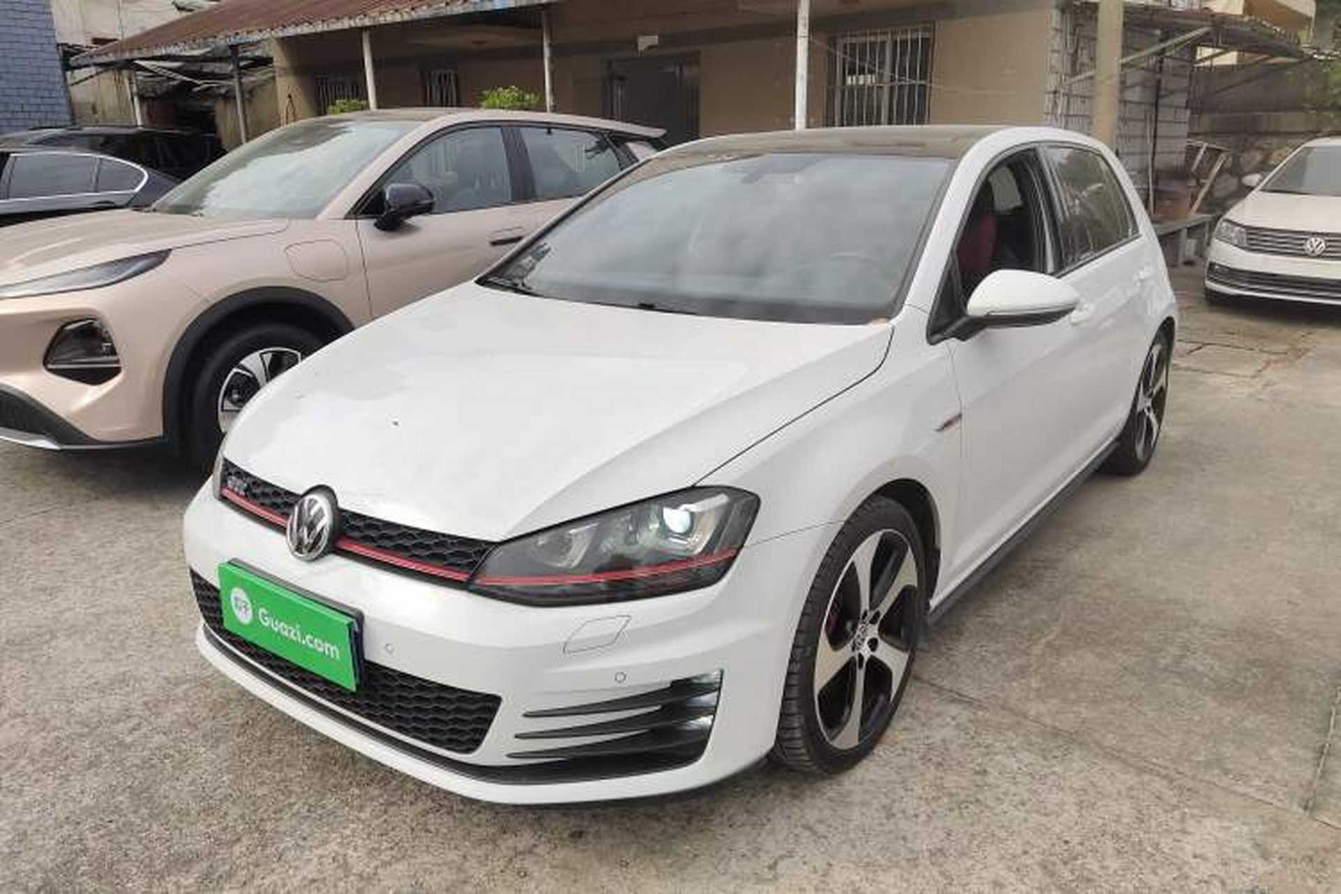 Used Volkswagen Golf GTI 2016 2.0 TSI GTI Front Left 45 Deg