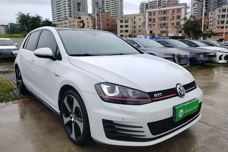 Used Volkswagen Golf GTI 2016 2.0 TSI GTI Front Right 45 Deg
