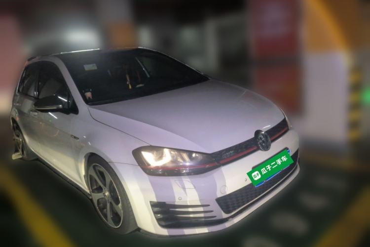 Used Volkswagen Golf GTI 2016 2.0 TSI GTI Front Right 45 Deg