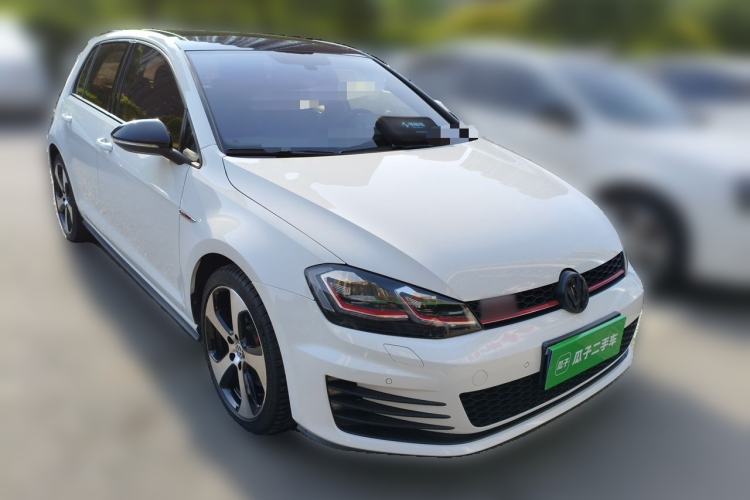Used Volkswagen Golf GTI 2016 2.0 TSI GTI Front Right 45 Deg