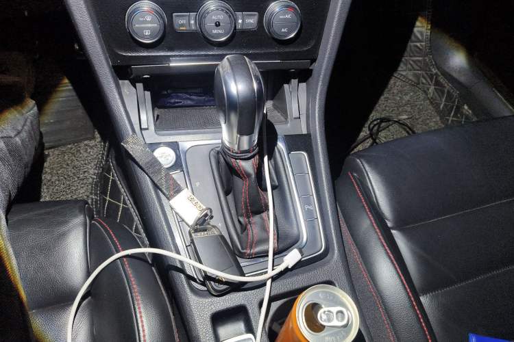 Used Volkswagen Golf GTI 2016 2.0 TSI GTI Gear Lever