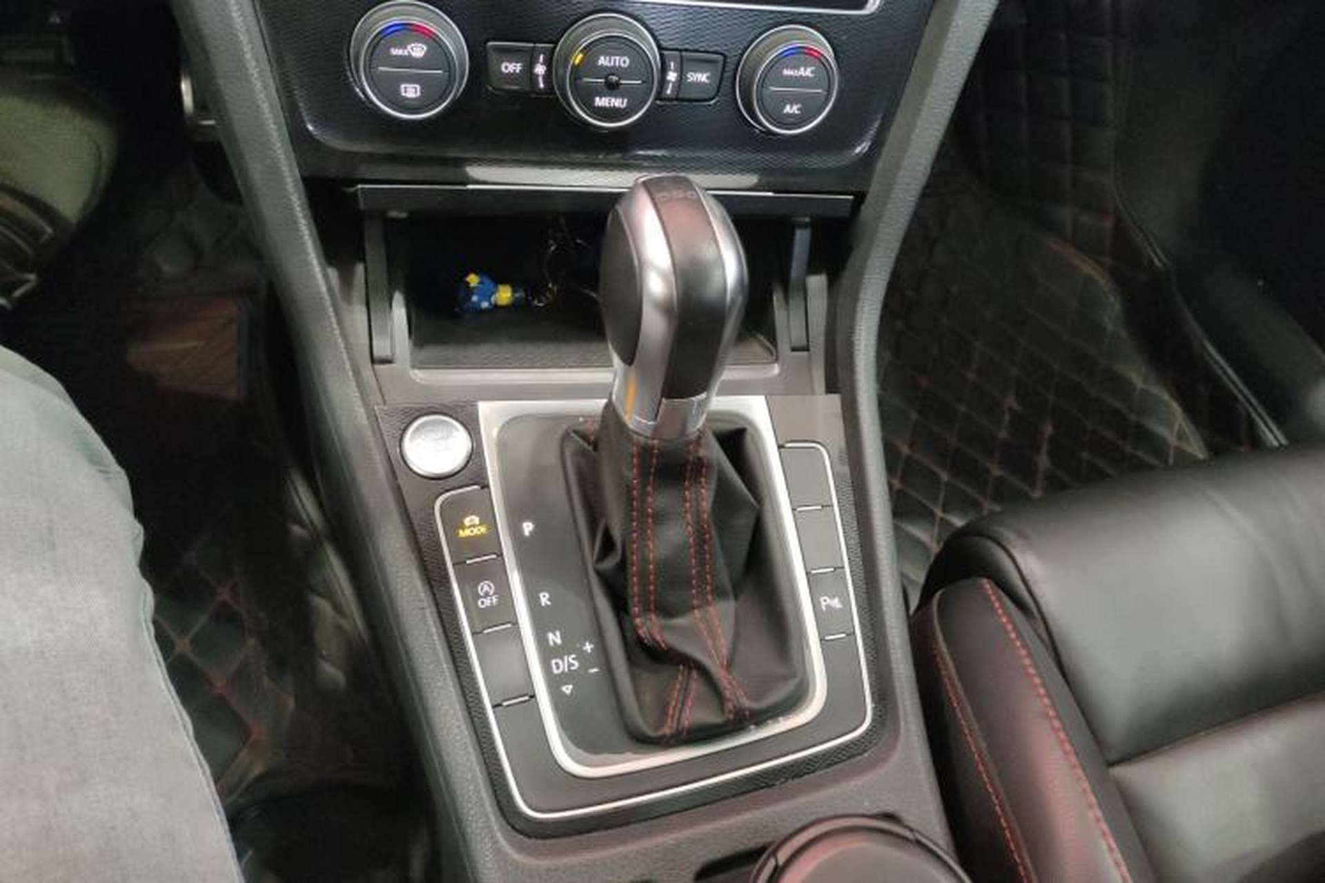 Used Volkswagen Golf GTI 2016 2.0 TSI GTI Gear Lever