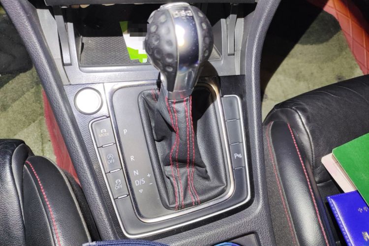 Used Volkswagen Golf GTI 2016 2.0 TSI GTI Gear Lever