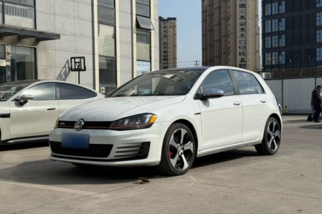 Used Volkswagen Golf GTI 2016 2.0 TSI GTI