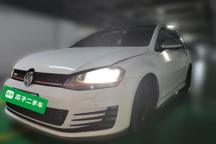 Used Volkswagen Golf GTI 2016 2.0 TSI GTI Guazi used car, China used car export, Used car for sale, Used cars, Cheapest cars for sale