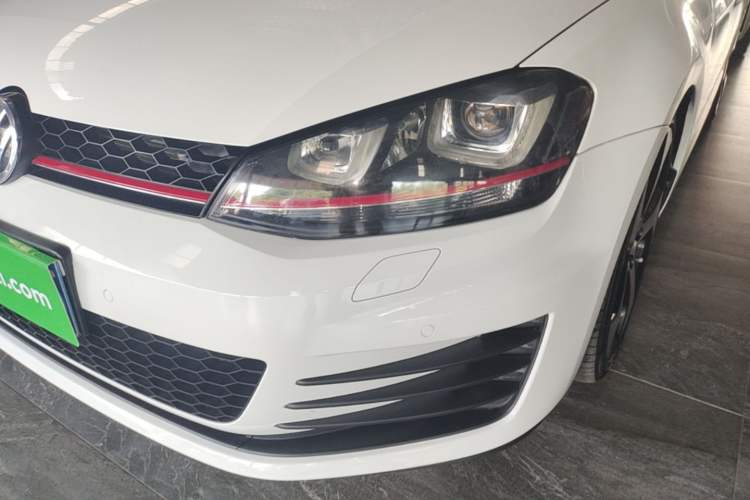 Used Volkswagen Golf GTI 2016 2.0 TSI GTI Left Front Headlight