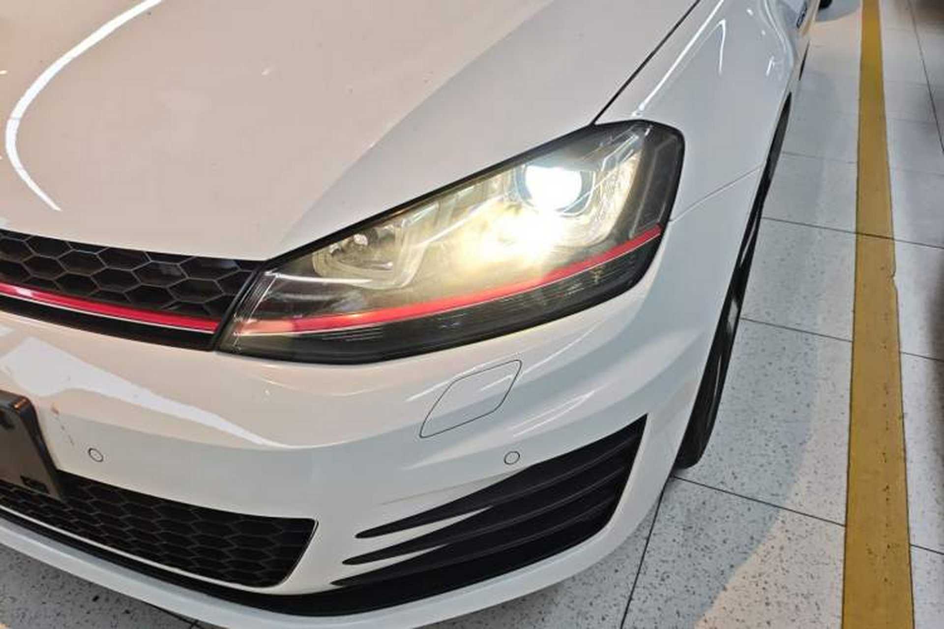Used Volkswagen Golf GTI 2016 2.0 TSI GTI Left Front Headlight