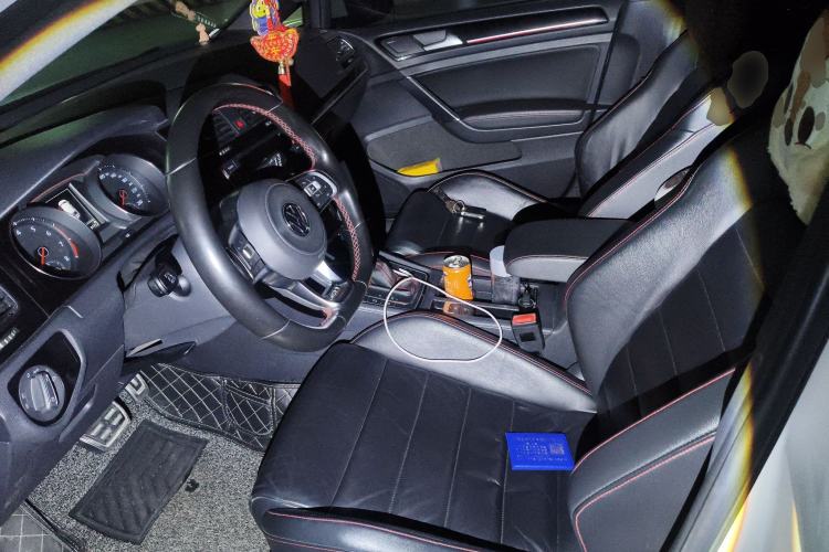 Used Volkswagen Golf GTI 2016 2.0 TSI GTI Left Front Seat