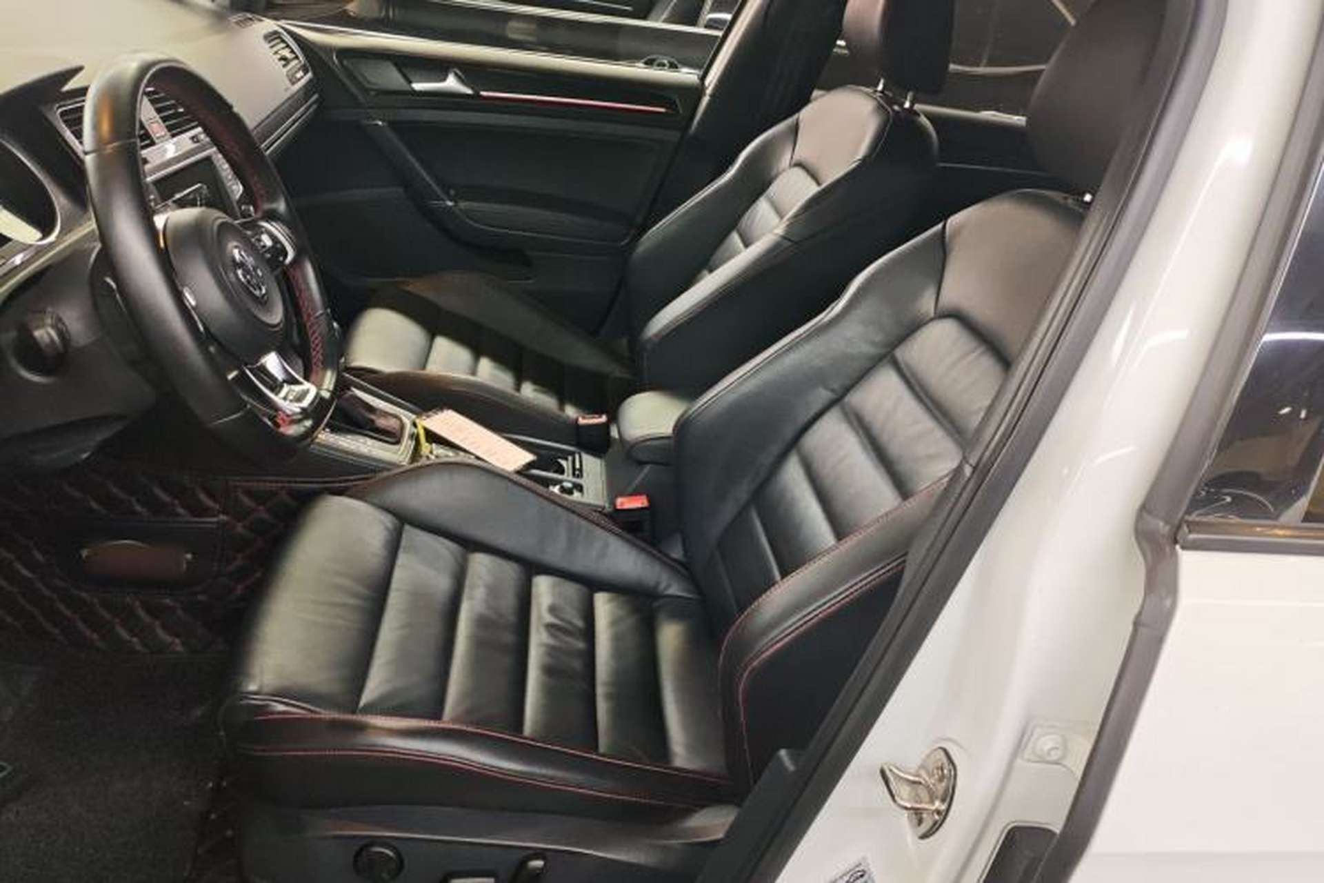 Used Volkswagen Golf GTI 2016 2.0 TSI GTI Left Front Seat