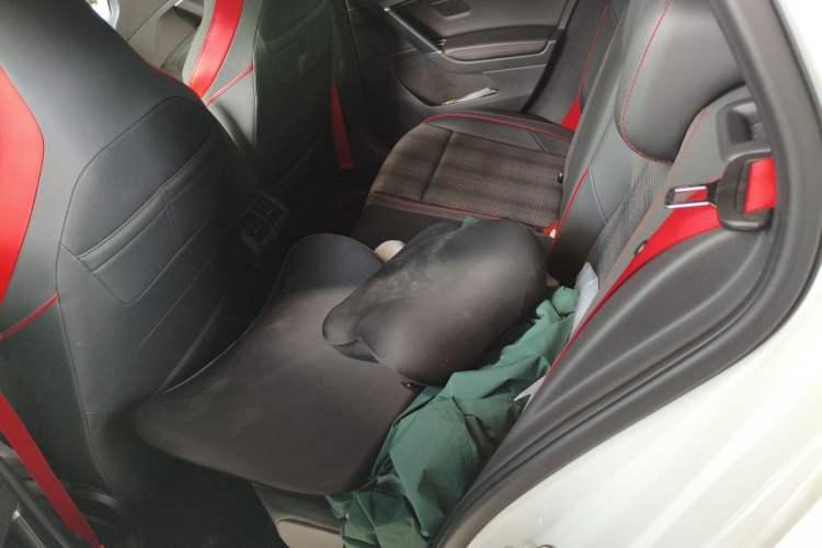 Used Volkswagen Golf GTI 2016 2.0 TSI GTI Left Rear Seat