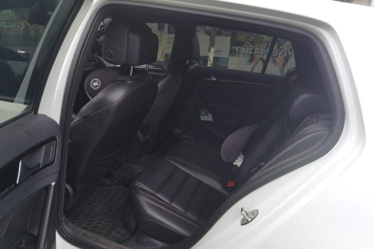 Used Volkswagen Golf GTI 2016 2.0 TSI GTI Left Rear Seat