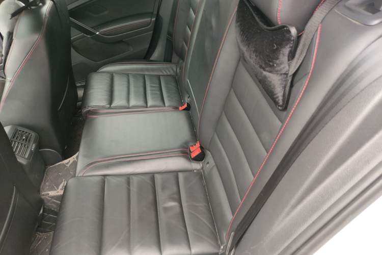 Used Volkswagen Golf GTI 2016 2.0 TSI GTI Left Rear Seat