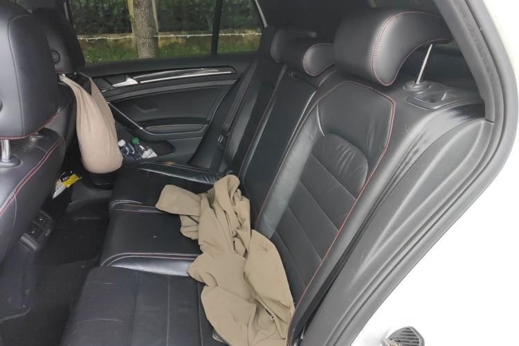 Used Volkswagen Golf GTI 2016 2.0 TSI GTI Left Rear Seat