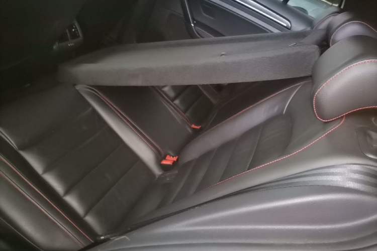 Used Volkswagen Golf GTI 2016 2.0 TSI GTI Left Rear Seat