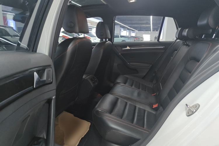 Used Volkswagen Golf GTI 2016 2.0 TSI GTI Left Rear Seat