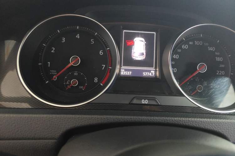 Used Volkswagen Golf GTI 2016 2.0 TSI GTI Odometer Close Up