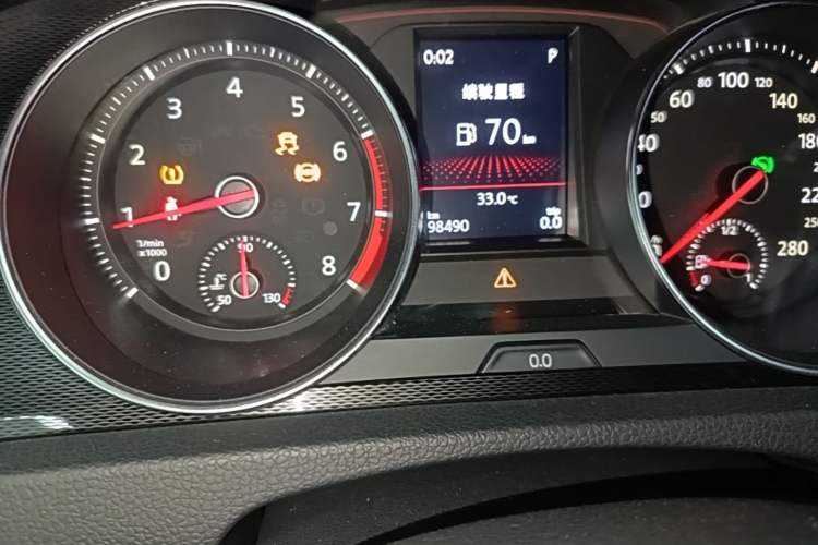 Used Volkswagen Golf GTI 2016 2.0 TSI GTI Odometer Close Up