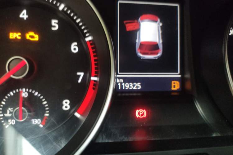 Used Volkswagen Golf GTI 2016 2.0 TSI GTI Odometer Close Up